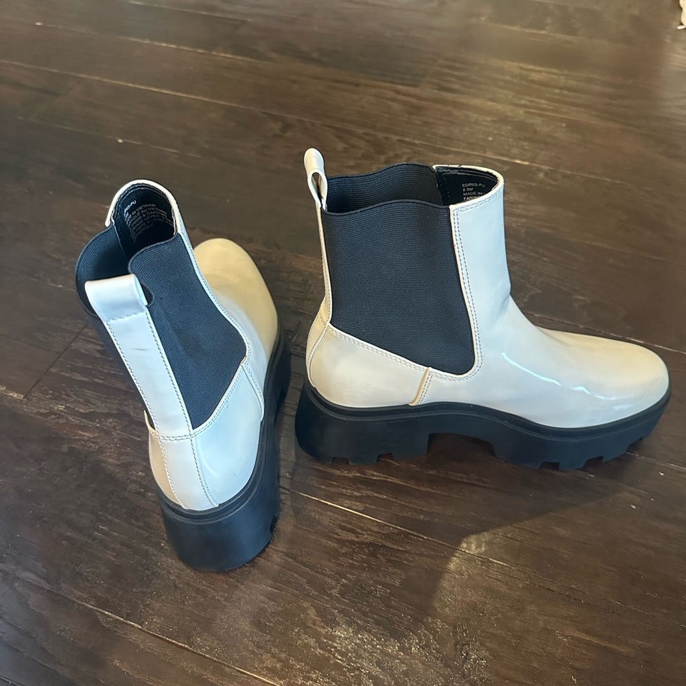 Open Edit Booties - Picture 2 of 3